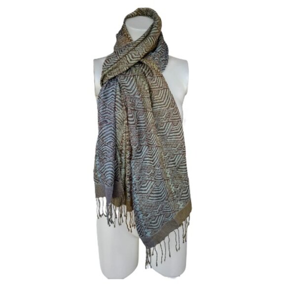 Neeru Kumar 100% Silk Shawl with Fringe - Picture 1 of 4